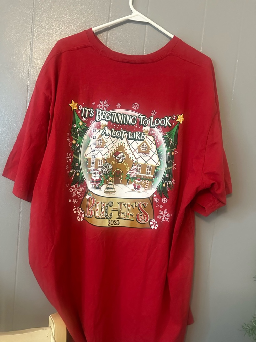 Buc-ee's womens 3x Red Holiday Graphic Tee plus women’s 3x Halloween tshirts